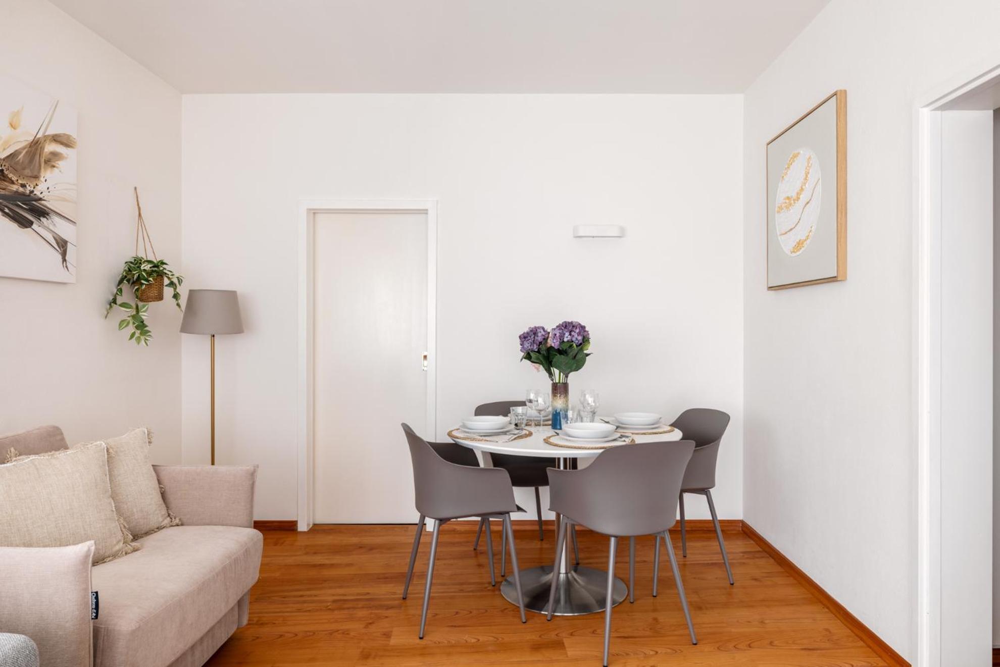 Lake Modern Suites - Free Parking Lugano Exterior photo